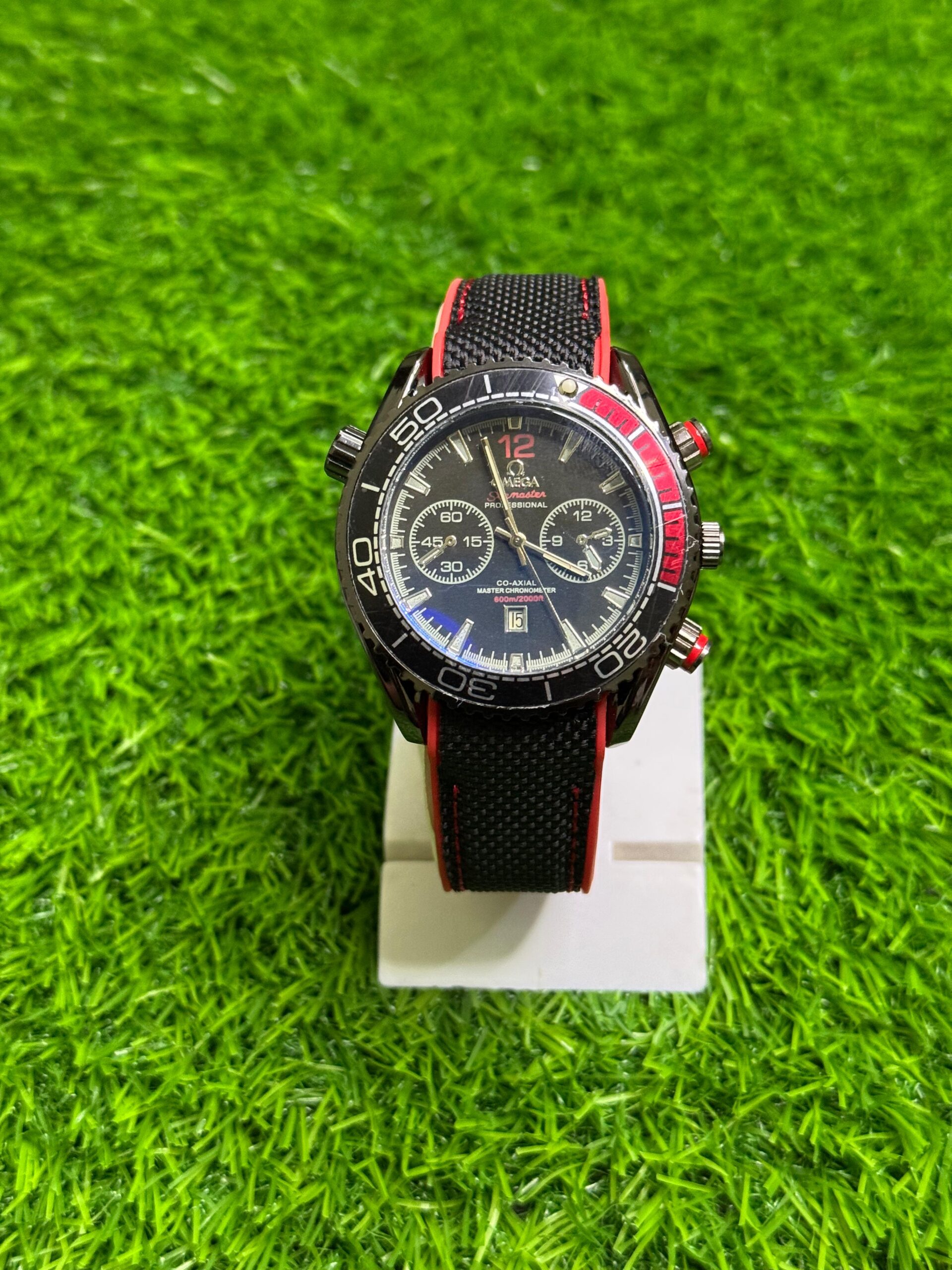 Omega Seamaster Planet Ocean - Image 7